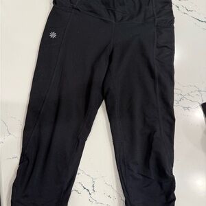 Athleta Black capri workout Leggings